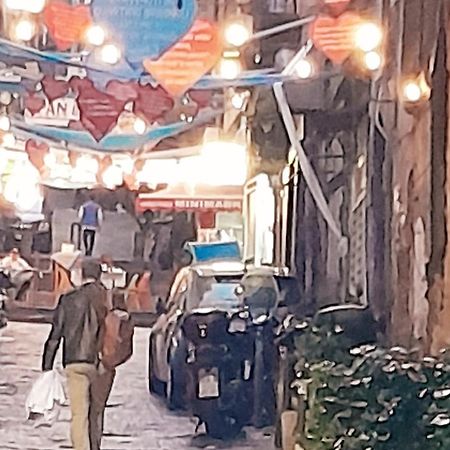 Piazza Carita' Centro Storico Apartment Napoli Exterior foto