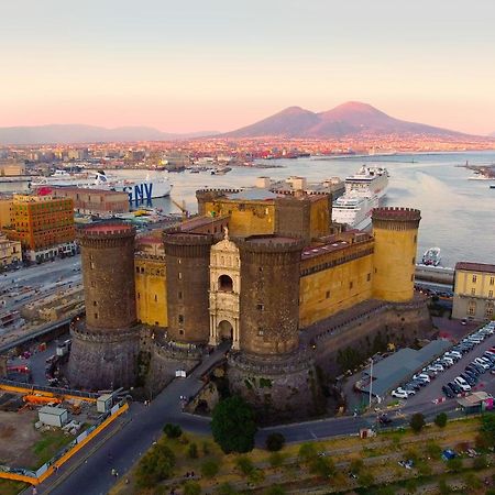 Piazza Carita' Centro Storico Apartment Napoli Exterior foto