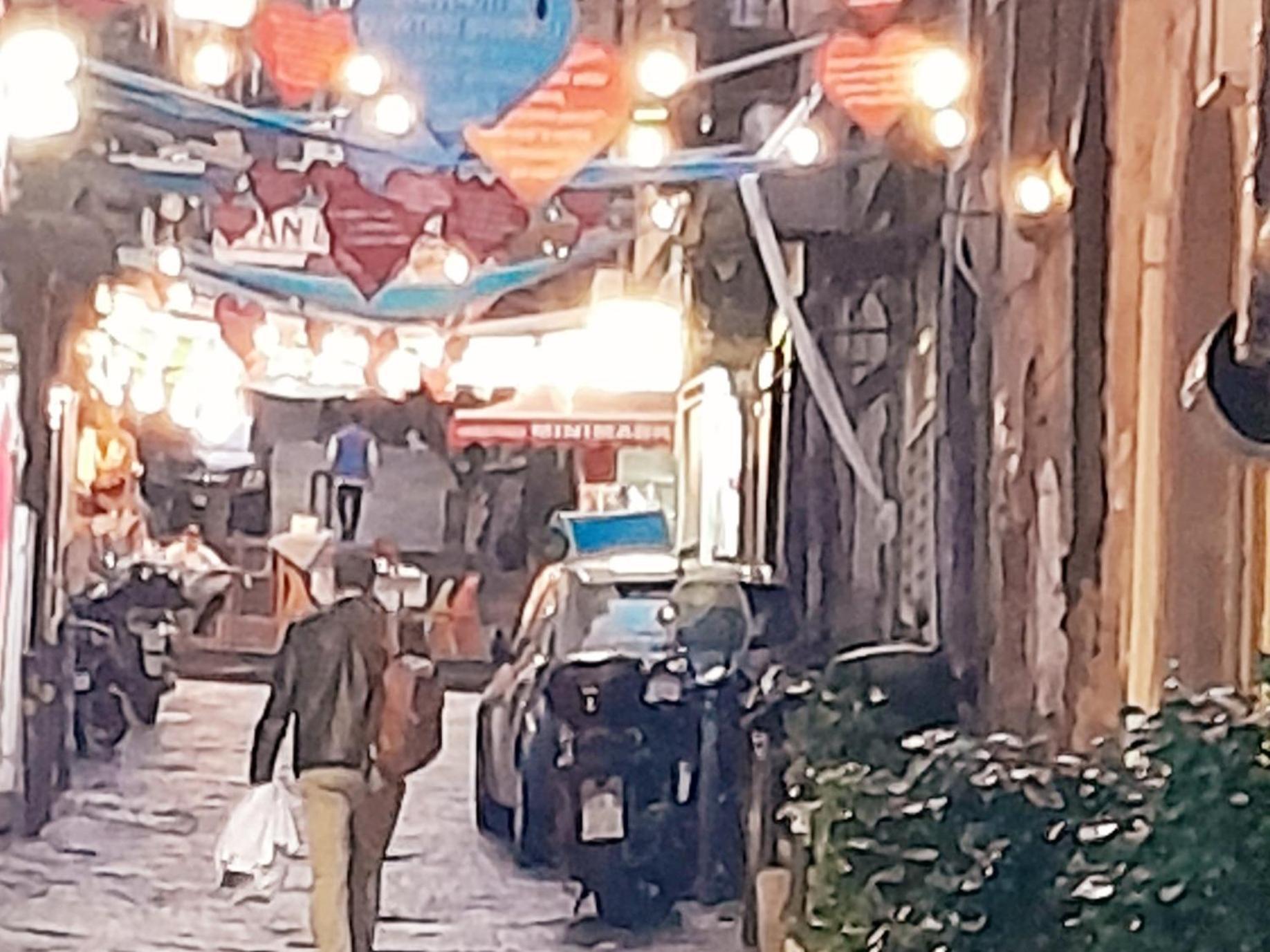 Piazza Carita' Centro Storico Apartment Napoli Exterior foto