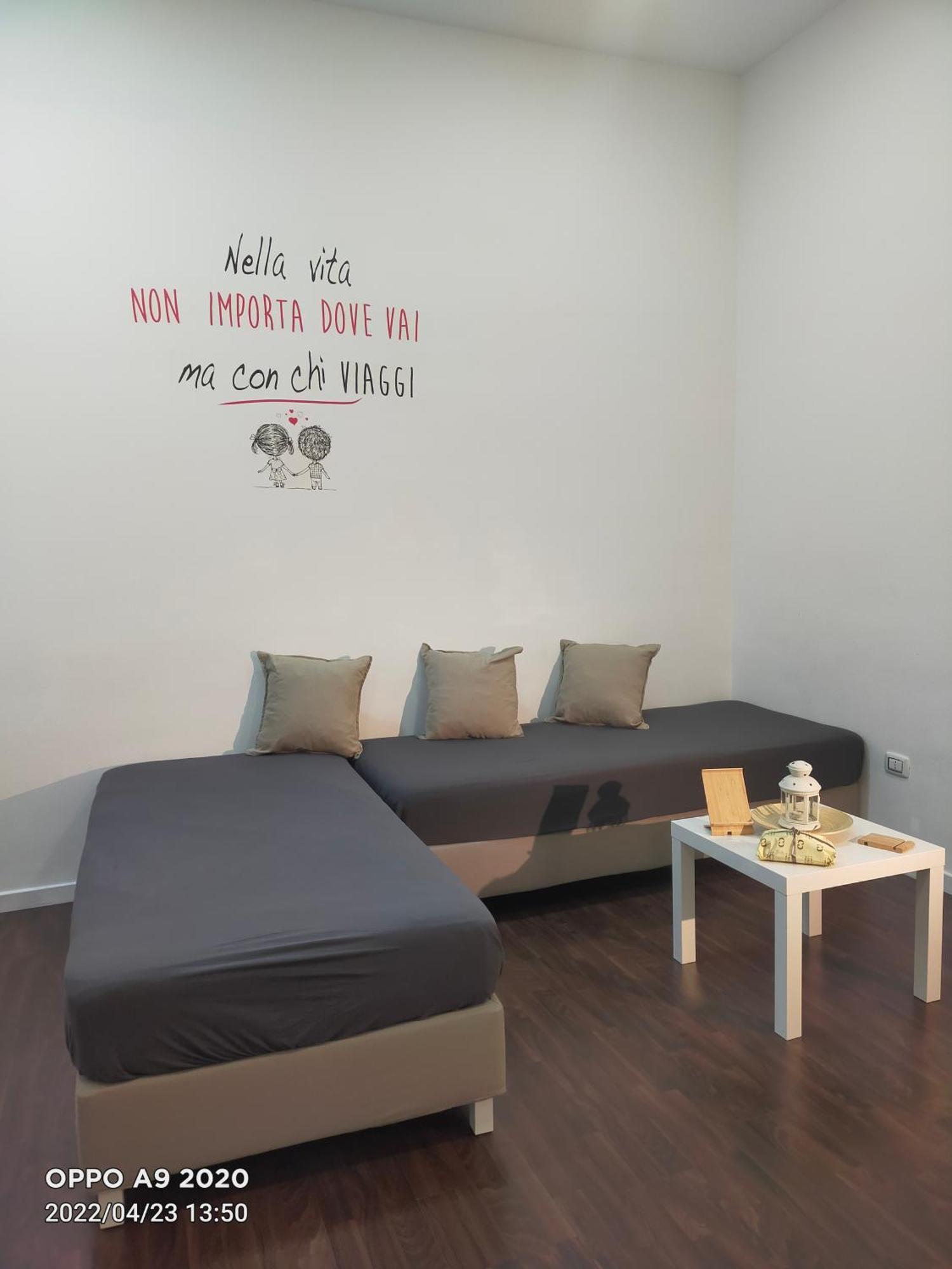 Piazza Carita' Centro Storico Apartment Napoli Cameră foto