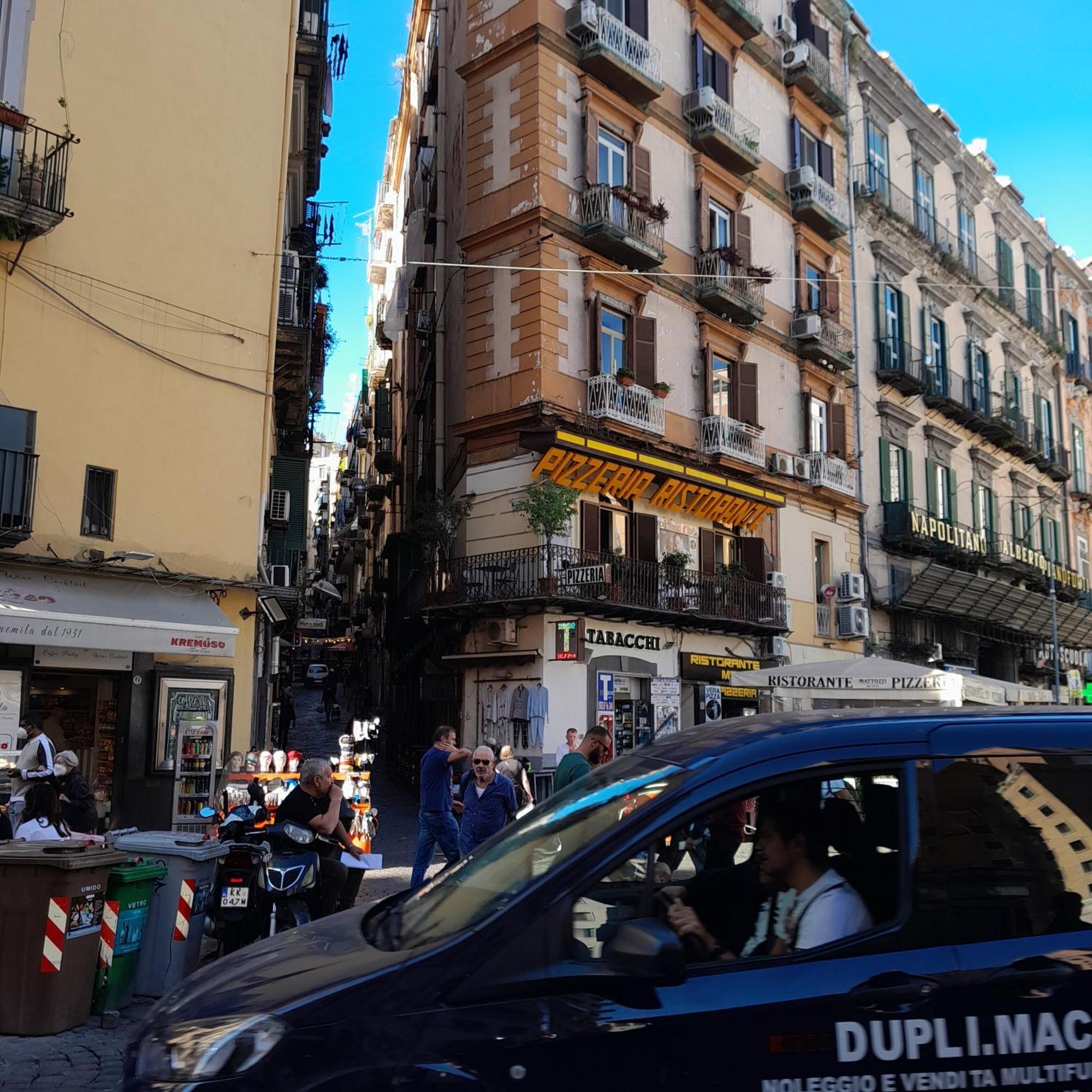 Piazza Carita' Centro Storico Apartment Napoli Cameră foto