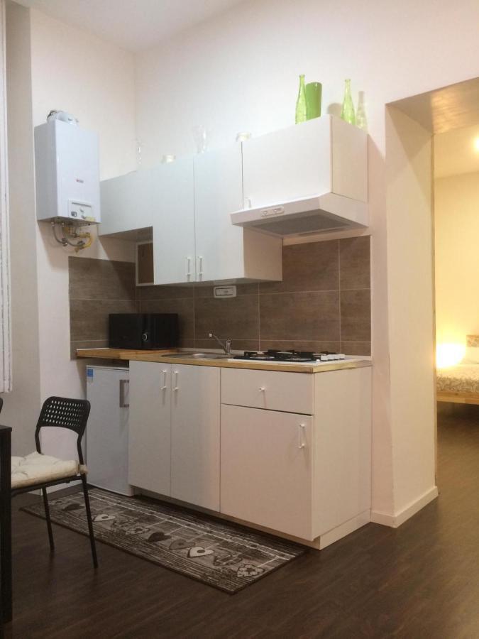 Piazza Carita' Centro Storico Apartment Napoli Exterior foto
